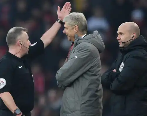 Arsenal, Wenger rimandato a giugno