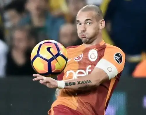 Ufficiale: Sneijder rescinde, è sul mercato