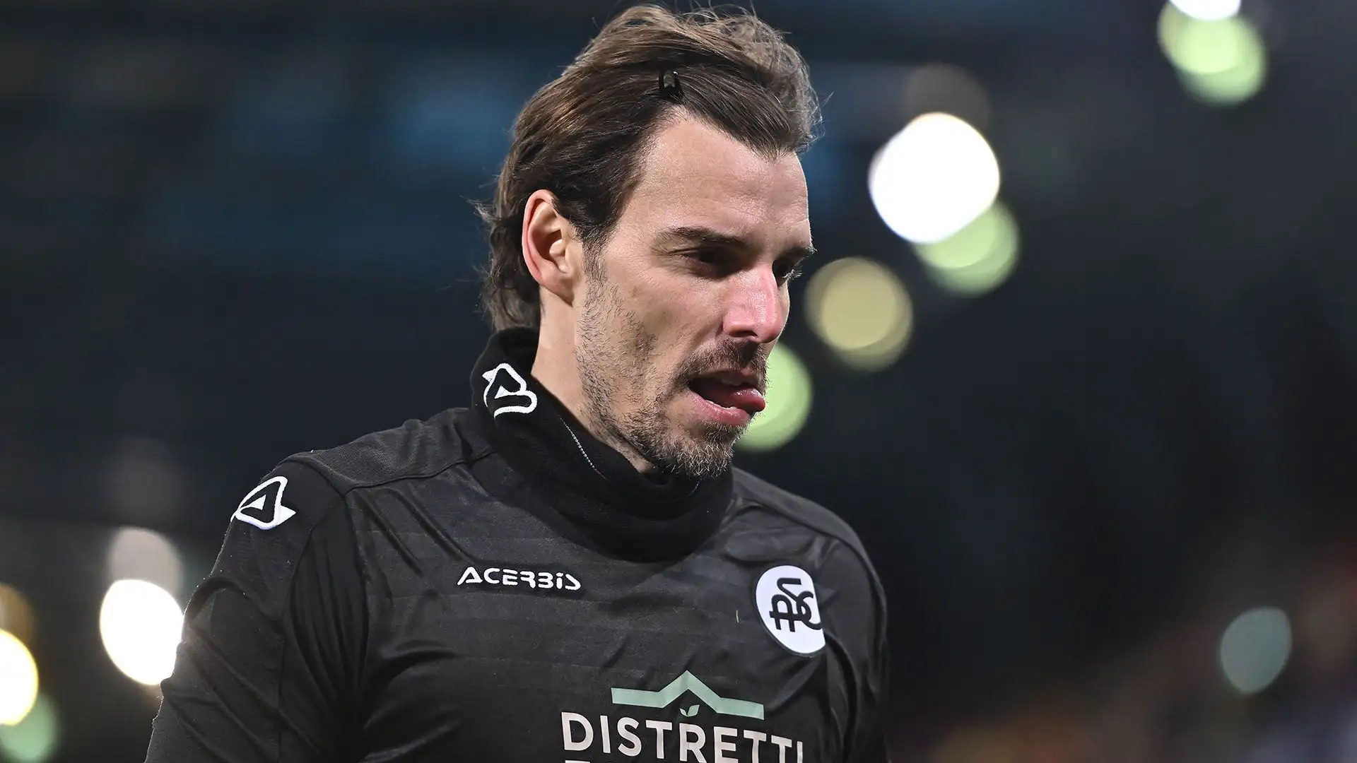 Complessivamente ha totalizzato 238 partite in Serie A