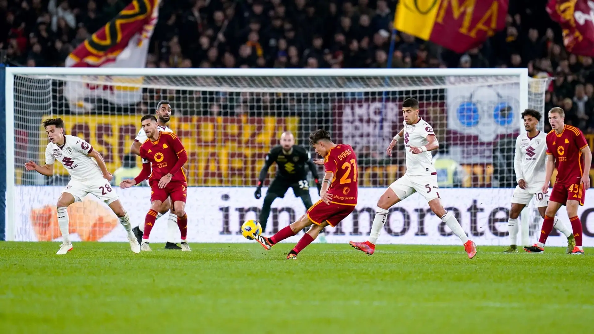 La Roma l'ha ingaggiato gratis nel 2022 prelevandolo dalla Juventus
