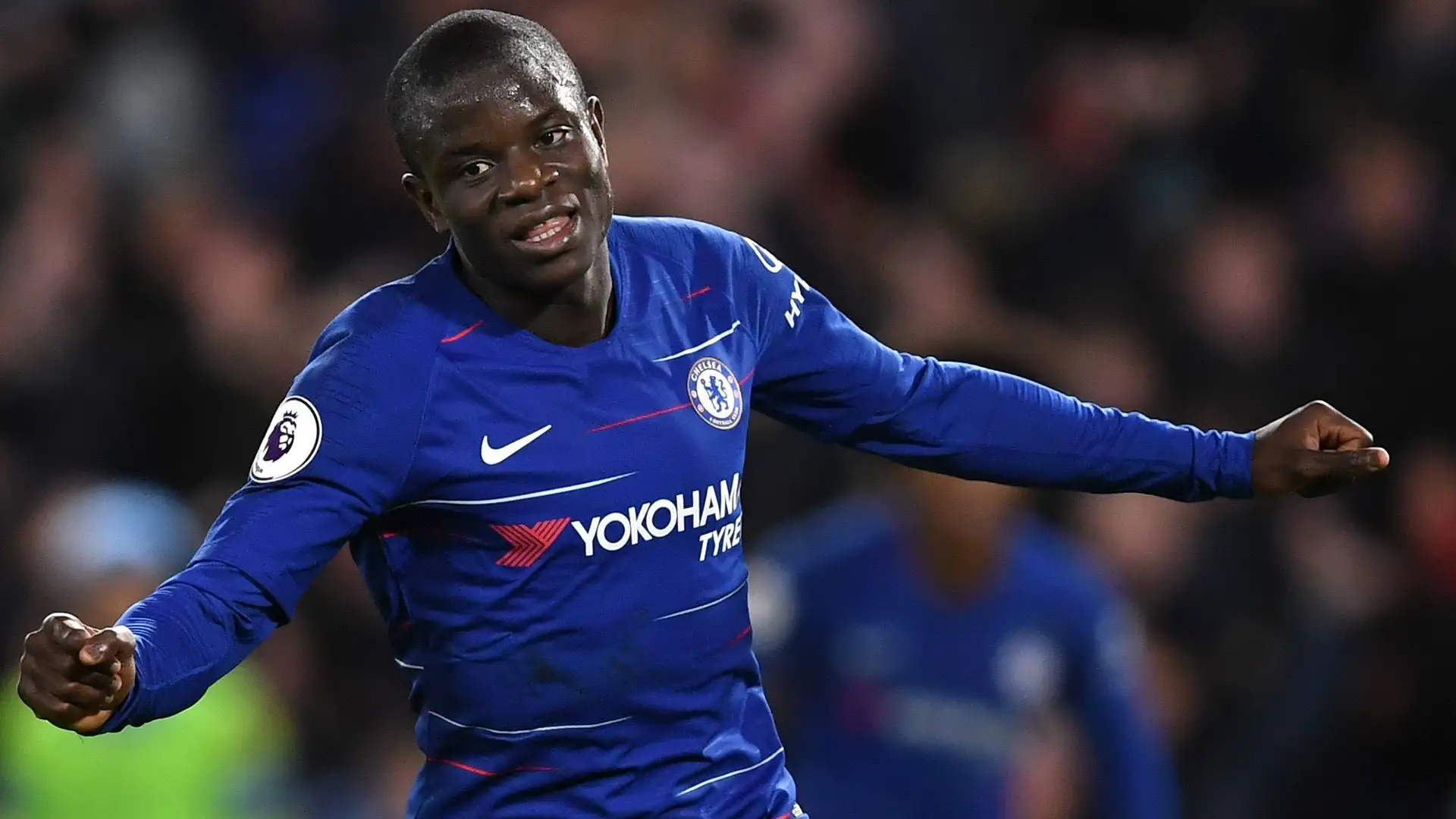 5- N'Golo Kanté (Leicester, Chelsea): sbocciato con il Leicester, nel primo periodo al Chelsea era clamoroso
