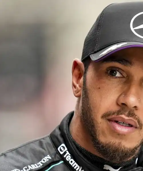 F1: la Mercedes ha deciso il sostituto di Lewis Hamilton dopo un test segreto. Foto
