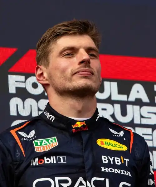 ”Verstappen tentato da un nuovo team”: lo rivela l’ex pilota. Le foto