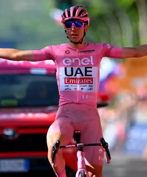 Giro d’Italia, Tadej Pogacar insaziabile: trionfa anche a Bassano Del Grappa