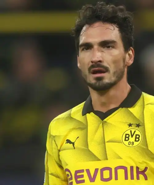 Prestigiosa offerta per Mats Hummels: chiamata dalla Premier League. Foto