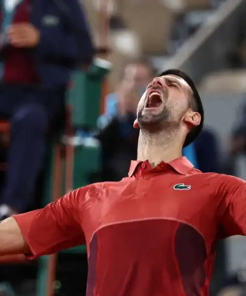 Novak Djokovic resuscita con Lorenzo Musetti e avvisa Jannik Sinner