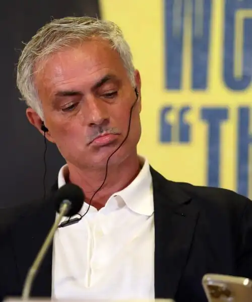 José Mourinho bussa in casa Juventus: un centrocampista nel mirino. Foto