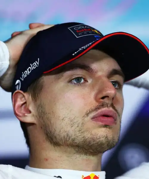 Max Verstappen mette Lewis Hamilton in una speciale classifica: le foto