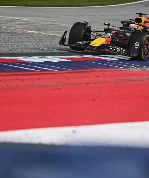 F1, GP Austria: Max Verstappen il più veloce delle libere, poi Piastri e Leclerc
