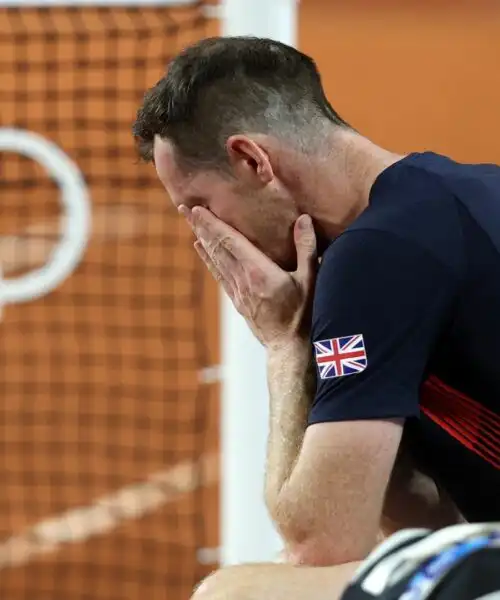 Andy Murray prolunga la carriera e scoppia in lacrime: foto