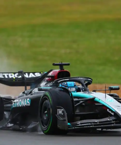 Doppietta Mercedes nelle FP3 di Silverstone: Russell davanti ad Hamilton