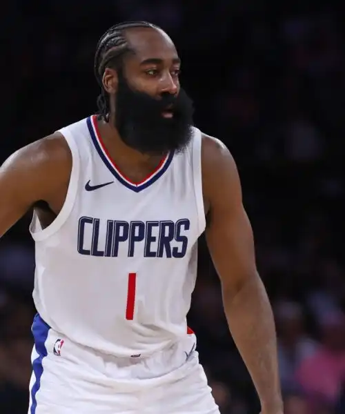 NBA: Harden resta ai Clippers, CP3 firma con gli Spurs