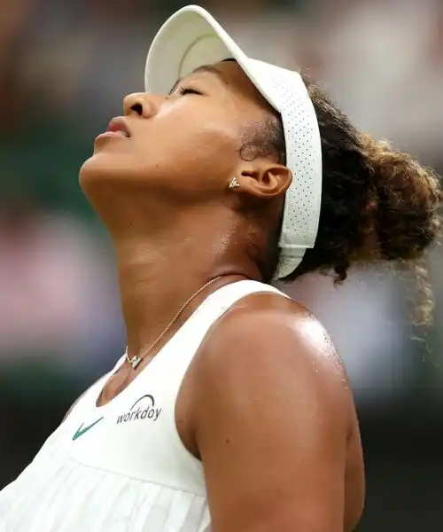 La sconsolata Naomi Osaka fissa il nuovo obiettivo dopo l’enorme delusione: foto