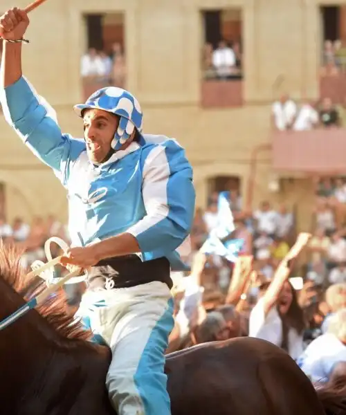 Siena, Palio di Provenzano: Onda vincitrice a sorpresa