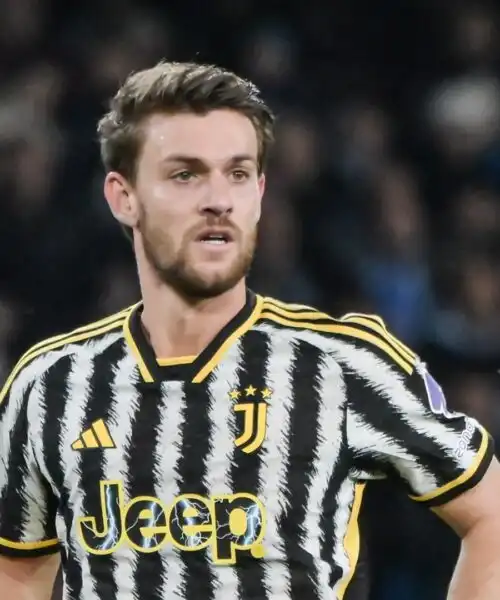 La Juventus cambia pelle: via un altro difensore dopo Rugani. Foto