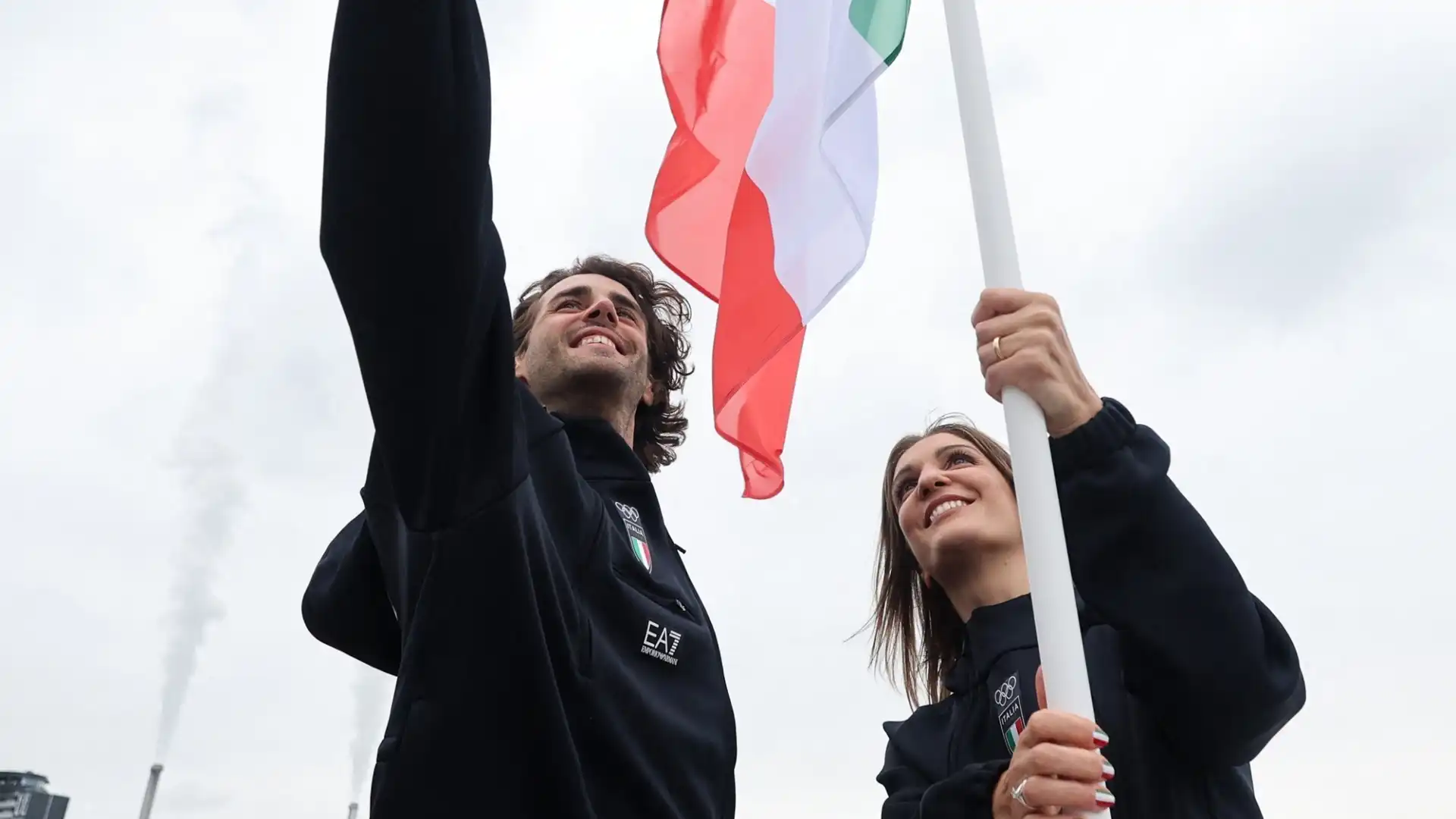Olimpiadi, disavventura per Gianmarco Tamberi durate la sfilata