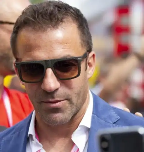 Alessandro Del Piero bussa alla porta dei vicini di casa