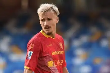 Parma, eccoti Almqvist: visite e firma