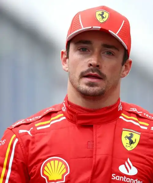 Charles Leclerc promuove a metà la Ferrari