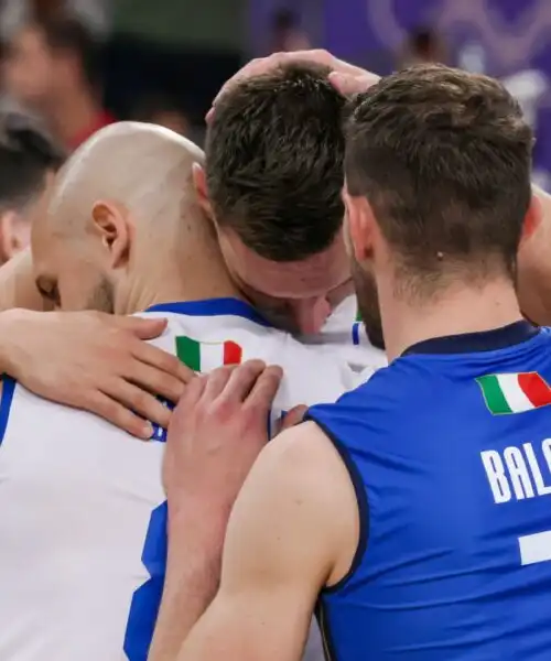 Nuova sfida per il ct che ha fatto piangere l’Italvolley: le foto