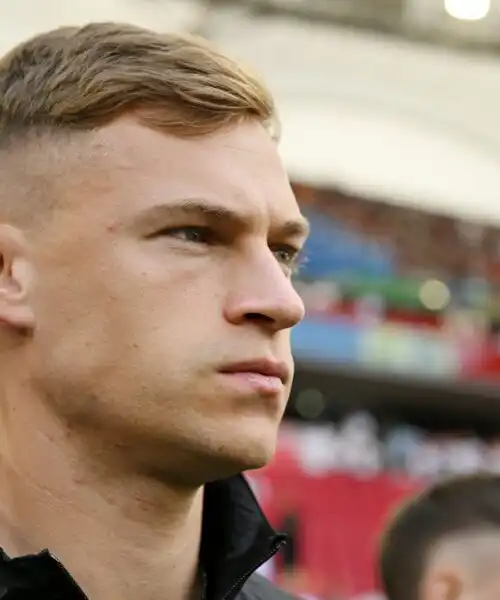 Joshua Kimmich ha deciso: Bayern e PSG spiazzati. Foto