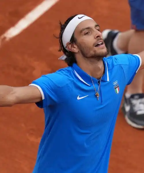 Olimpiadi Parigi 2024, Lorenzo Musetti piega Alexander Zverev e va in semifinale!