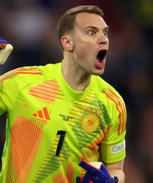 Manuel Neuer dice addio: “Decisione non facile”. Le foto