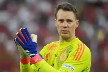 Manuel Neuer lascia: è finita un’epoca