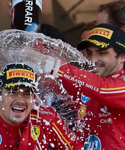 Carlos Sainz a Monza: promessa alla Ferrari, messaggio a Charles Leclerc