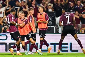 Serie B: la Salernitana ribalta la Samp, pareggiano Bari e Sassuolo