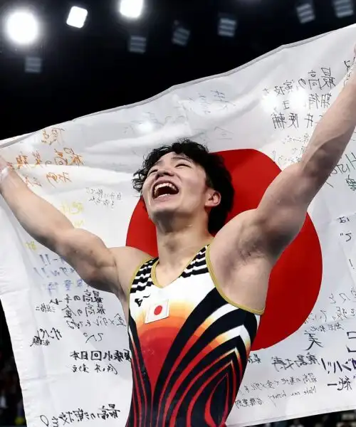 Le foto dell’irresistibile Shinnosuke Oka, il nuovo campione della ginnastica giapponese