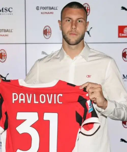 Milan, Strahinja Pavlovic si presenta e lancia già la sfida all’Inter