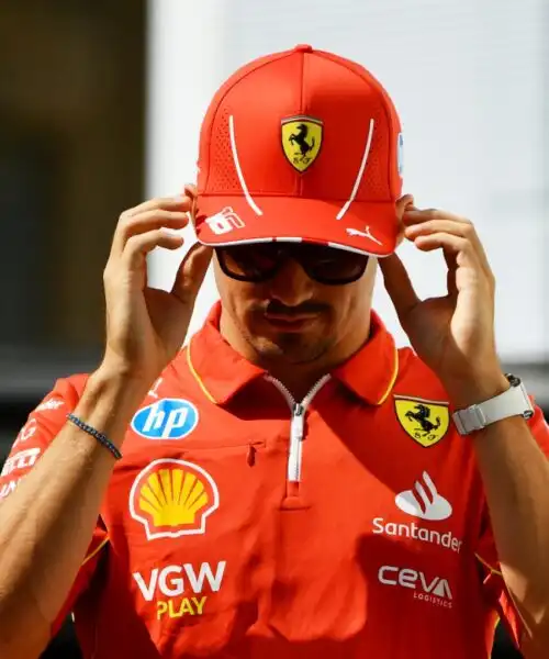 F1, inizia male il weekend di Charles Leclerc a Baku