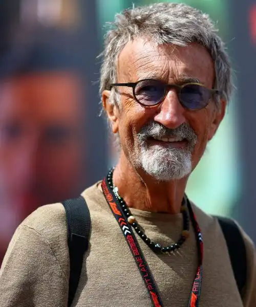 Eddie Jordan si scaglia contro la Red Bull e si mette nei panni di Christian Horner