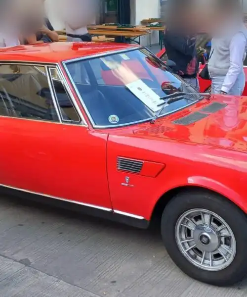 La Fiat Dino coupé ha il suo fascino: le foto