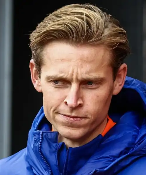 Grande trasferimento per Frenkie de Jong: le immagini