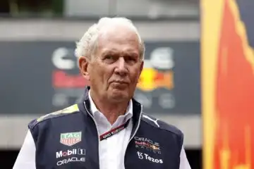 Red Bull: Helmut Marko accusa Carlos Sainz: “Non era necessario”