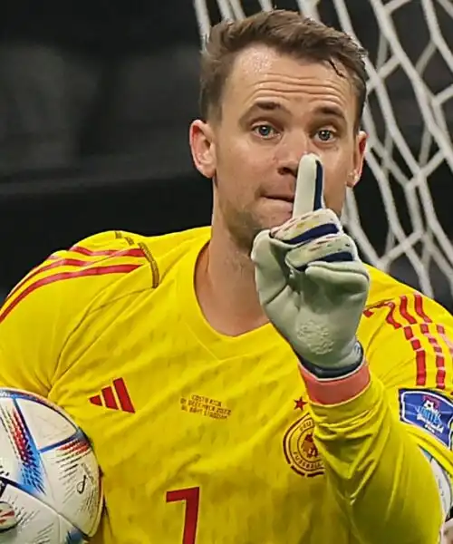 Situazione d’emergenza, dietrofront per Manuel Neuer. Le foto