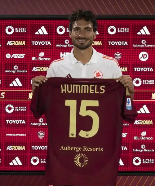 Ufficiale Mats Hummels alla Roma