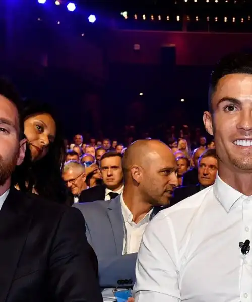 Bufera Ronaldo-Messi dopo il nuovo record di CR7: foto