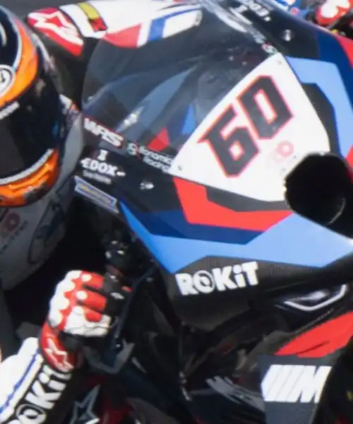 Sbk Francia, Michael van der Mark vince una gara-1 a eliminazione. Danilo Petrucci sul podio