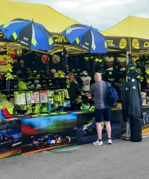 Monza accoglie i tifosi di Valentino Rossi: le foto