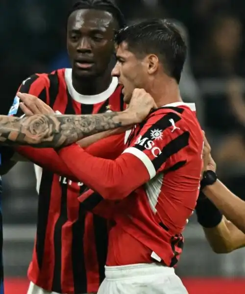 Morata infiamma i milanisti con lo scontro con Bastoni: le foto