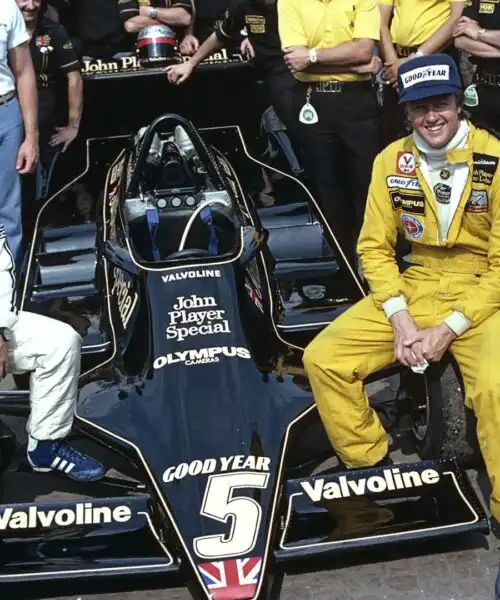 46 anni fa la tragedia di Ronnie Peterson a Monza: le foto