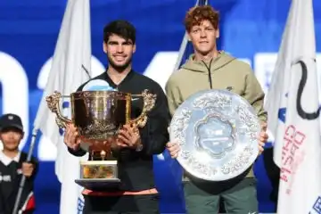 A Shanghai Jannik Sinner e Carlos Alcaraz cominciano la volata per il numero 1 con un giorno di riposo in più