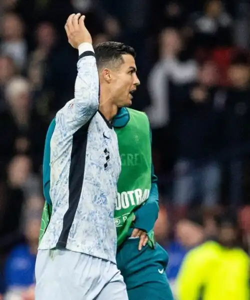 Cristiano Ronaldo delude e abbandona il campo furibondo! Le foto