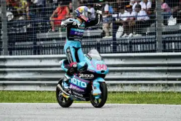 Moto3, David Alonso vince anche in Thailandia: sono 12