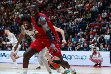 Olimpia Milano, un mese di stop per Ousmane Diop