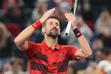 Novak Djokovic manda messaggi chiari a Jannik Sinner e Carlos Alcaraz