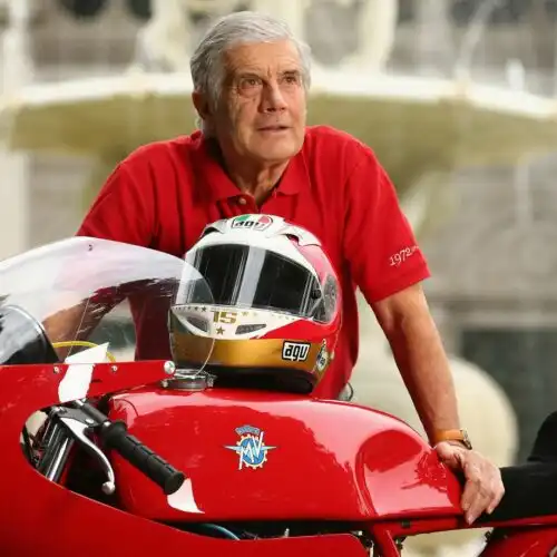 Giacomo Agostini avverte Pecco Bagnaia